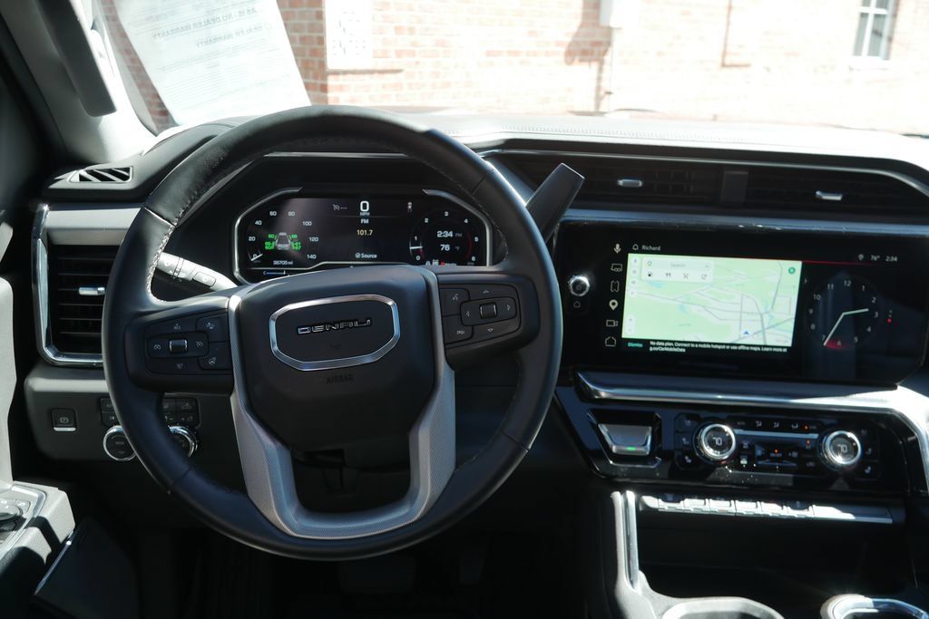 Used 2024 GMC Sierra 3500 Denali w/ Denali Reserve Package AWD/4WD image 21