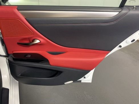 Used 2024 Lexus ES 350 F Sport w/ Accessory Package (Z2) image 30