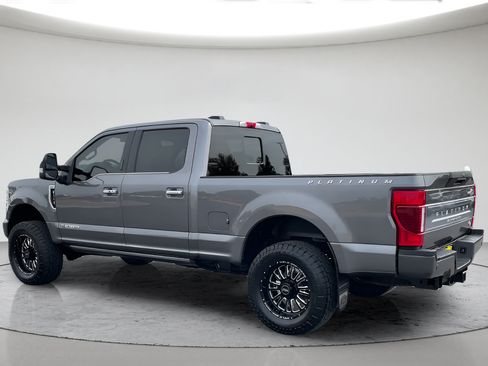 Used 2022 Ford F350 Platinum w/ FX4 Off-Road Package AWD/4WD image 10