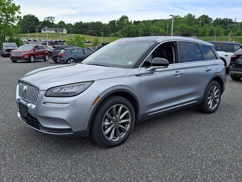 Certified 2022 Lincoln Corsair AWD w/ Premium Package image 4