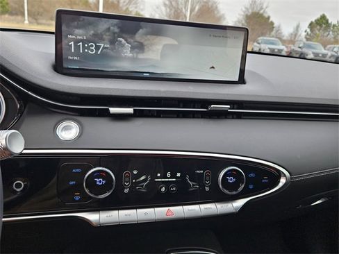 Used 2025 Genesis GV70 2.5T w/ Advanced Package image 20