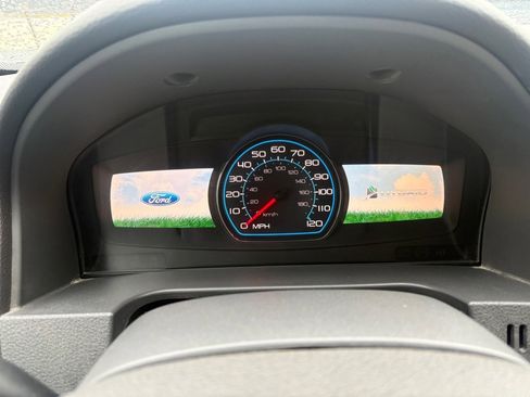 Used 2011 Ford Fusion Hybrid w/ 502A Rapid Spec Order Code image 21