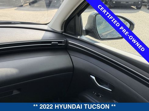 Used 2022 Hyundai Tucson SEL w/ Cargo Package image 17