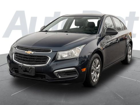 Used 2015 Chevrolet Cruze L image 5