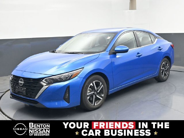 Used 2025 Nissan Sentra SV FWD image 1