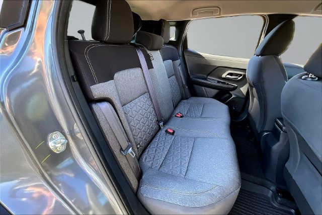 Used 2026 Nissan Kicks SV FWD image 22
