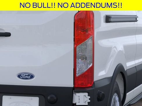 New 2026 Ford Transit 250 148 Medium Roof w/ Load Area Protection Package RWD image 22
