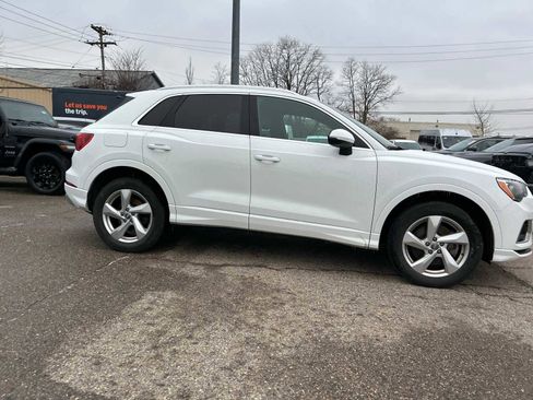 Used 2020 Audi Q3 2.0T Premium w/ Convenience Package image 17