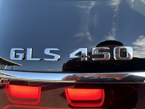 Certified 2024 Mercedes-Benz GLS 450 4MATIC image 9