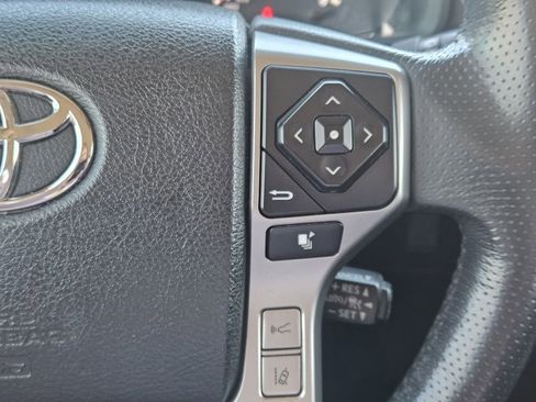 Used 2021 Toyota 4Runner SR5 image 33