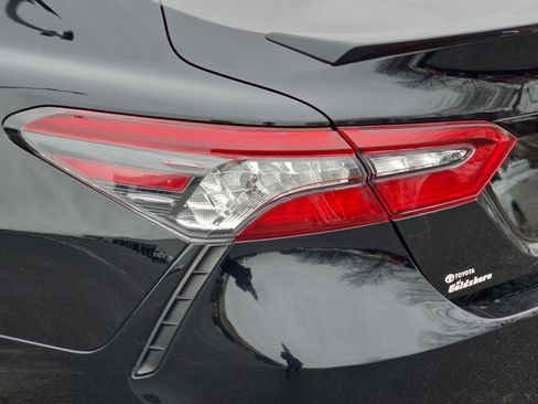 Used 2021 Toyota Camry XSE image 33