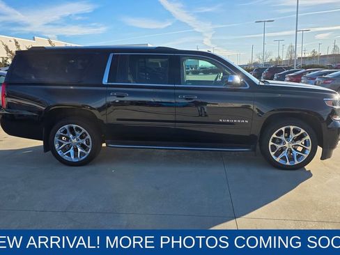 Used 2017 Chevrolet Suburban Premier image 6