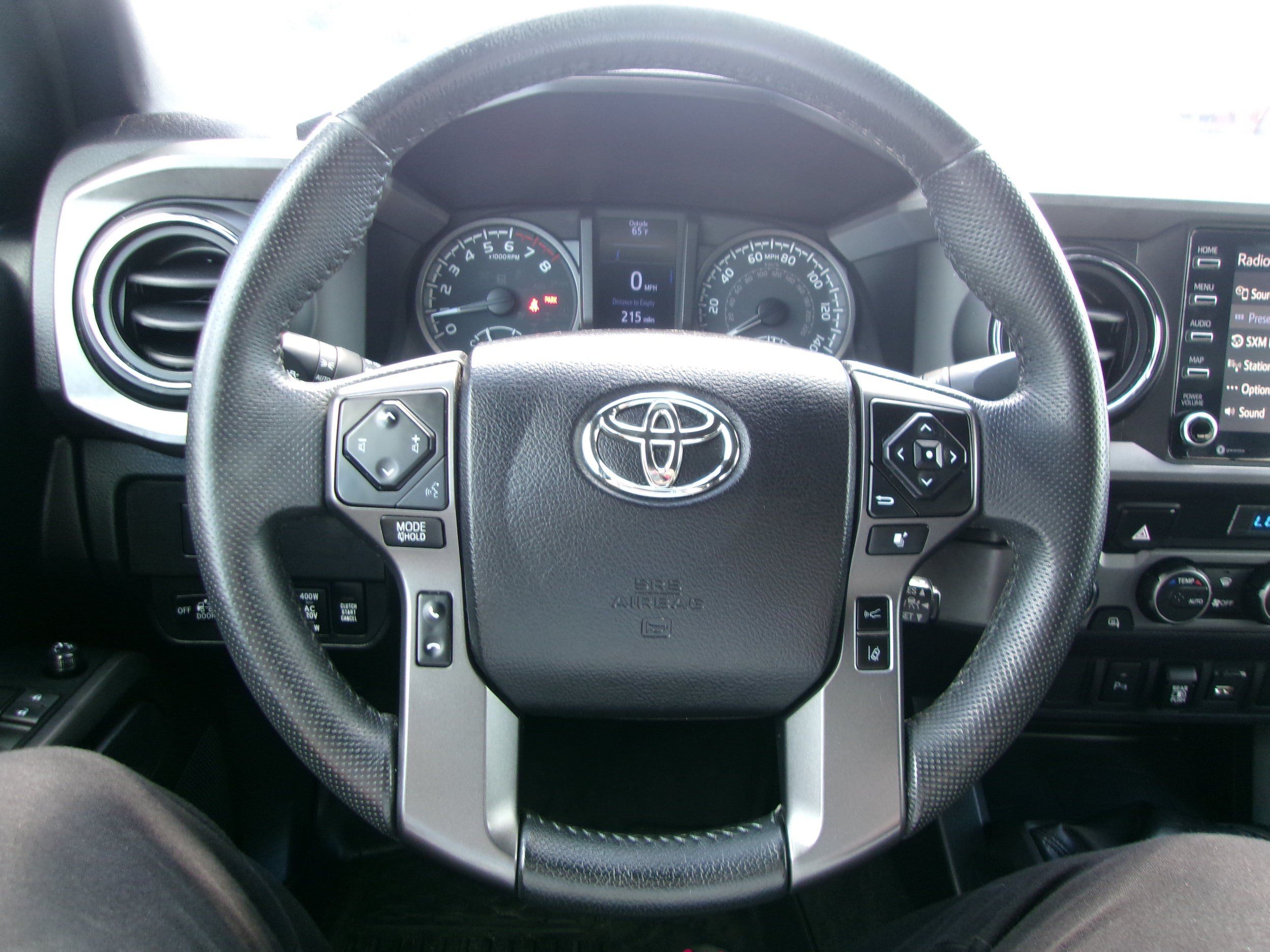Used 2021 Toyota Tacoma TRD Off-Road w/ Technology Package AWD/4WD image 8