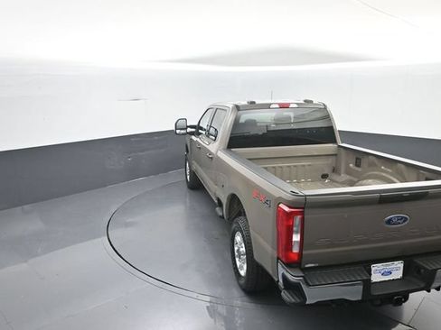 New 2026 Ford F250 XLT w/ FX4 Off-Road Package AWD/4WD image 27