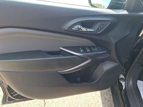 Used 2026 Chevrolet Trax ACTIV image 24