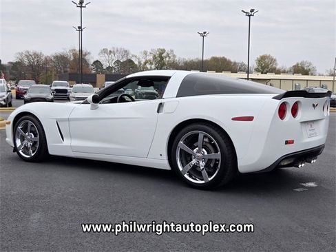 Used 2008 Chevrolet Corvette Coupe w/ Preferred Equipment Group image 5