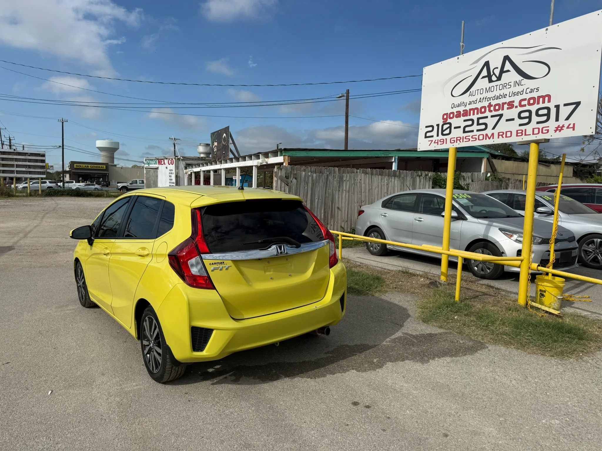 Used 2015 Honda Fit EX image 4