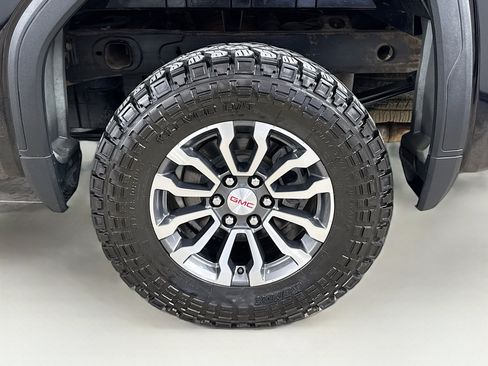 Used 2021 GMC Sierra 1500 AT4 w/ AT4 Value Package AWD/4WD image 33