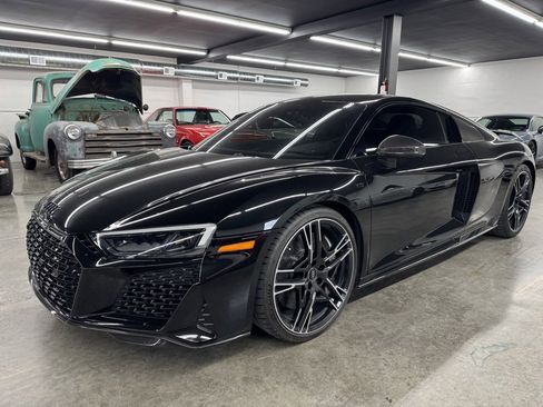 Used 2023 Audi R8 V10 performance image 39