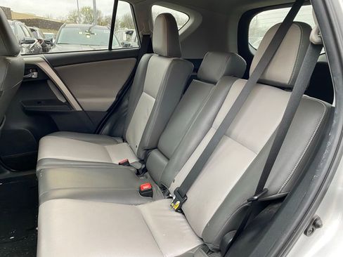 Used 2015 Toyota RAV4 XLE image 18