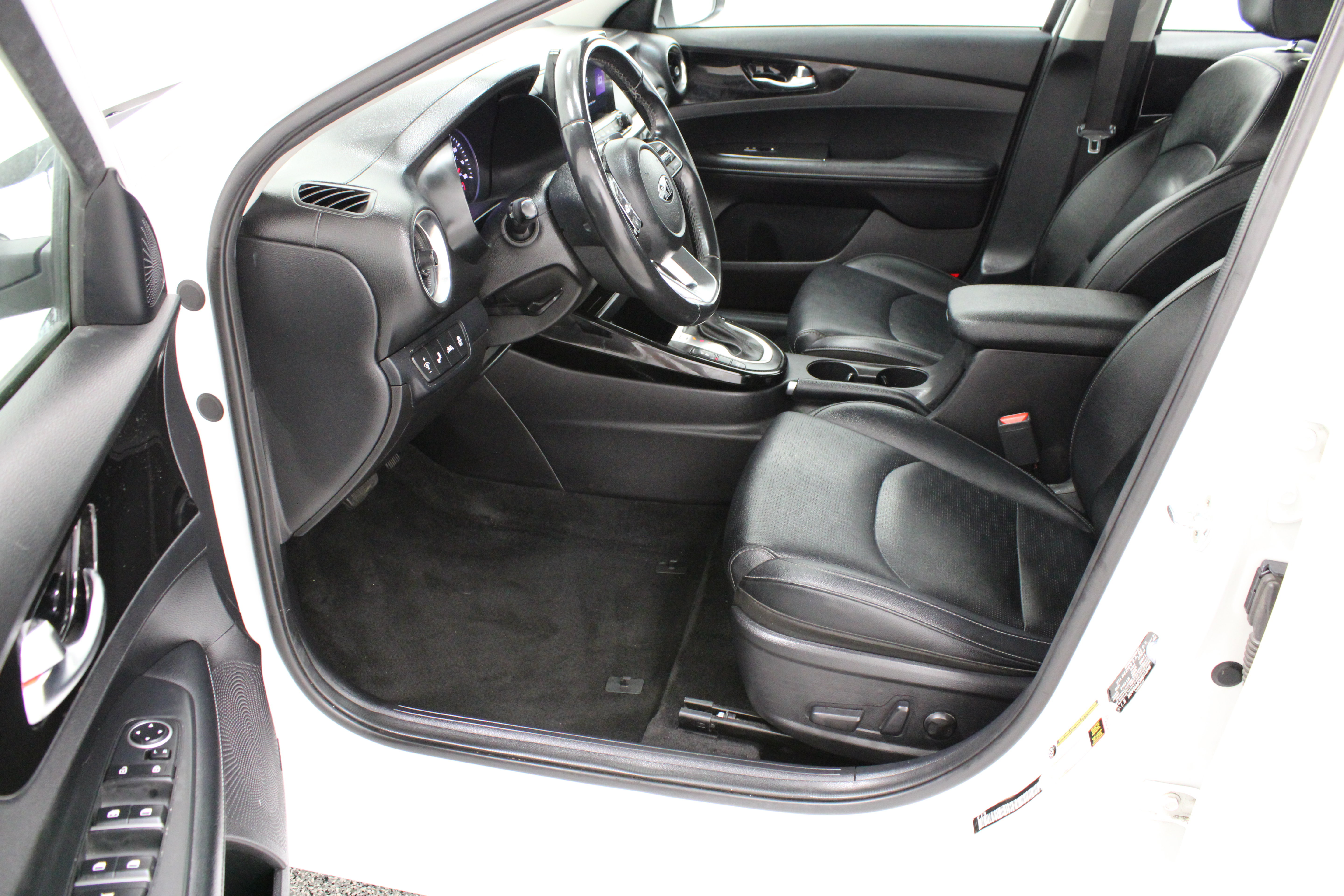 Used 2021 Kia Forte EX FWD image 15