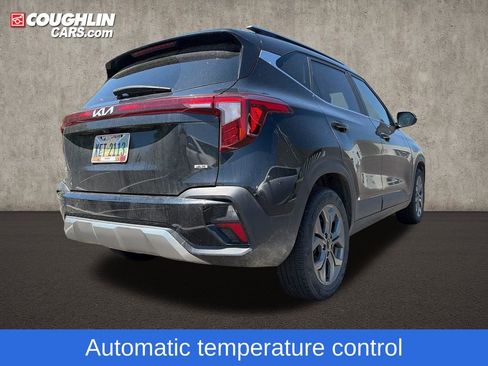 Used 2024 Kia Seltos S AWD/4WD image 9