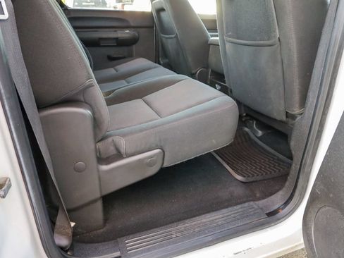 Used 2014 Chevrolet Silverado 2500 LT AWD/4WD image 28