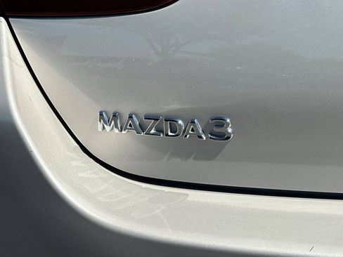 Certified 2025 MAZDA MAZDA3 s FWD image 28