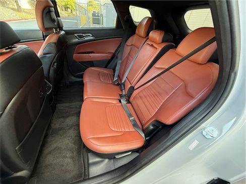 Used 2023 Kia Sportage SX FWD image 12