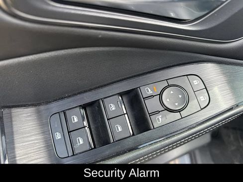 Used 2023 Nissan Rogue SV w/ SV Premium B Package FWD image 13