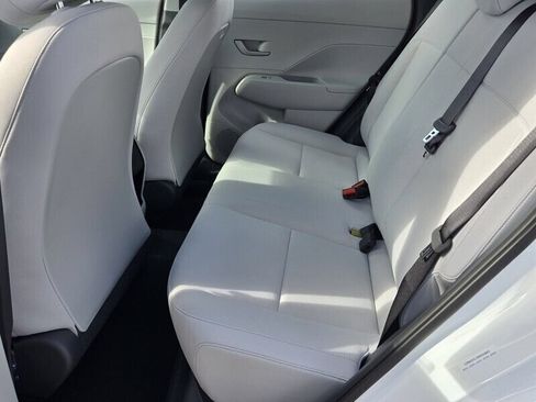 Used 2026 Hyundai Kona SE FWD image 6