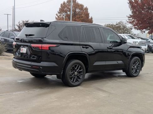 Certified 2024 Toyota Sequoia Platinum image 6