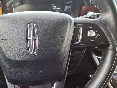 Used 2022 Lincoln Corsair Reserve w/ Equipment Group 201A FWD image 25