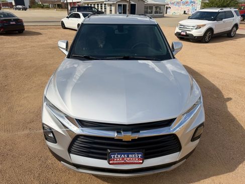 Used 2019 Chevrolet Blazer LT FWD image 3