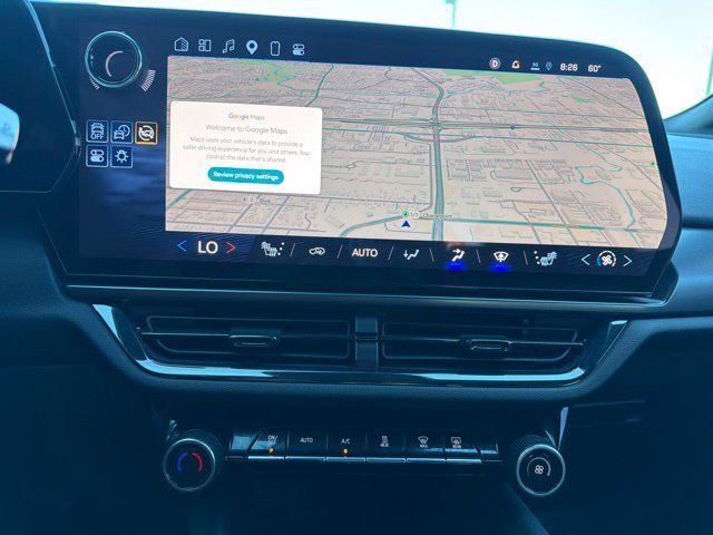 Used 2024 Chevrolet Equinox EV RS FWD image 24