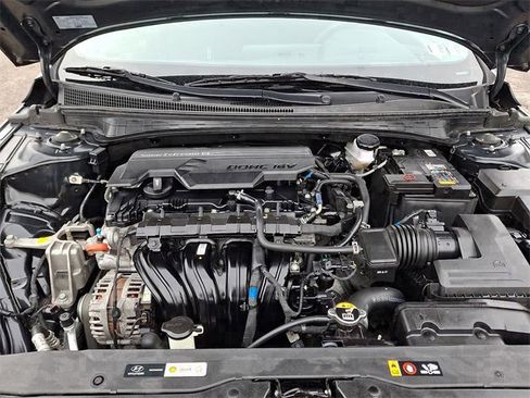 Used 2023 Hyundai Elantra SEL w/ Convenience Package image 27