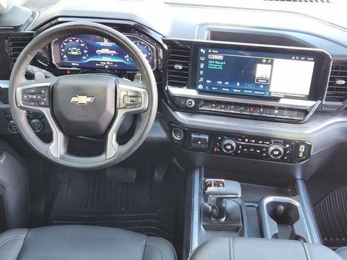 Used 2024 Chevrolet Silverado 1500 LTZ image 27