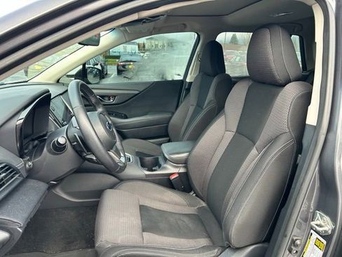 Used 2020 Subaru Outback Premium image 12