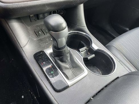Used 2018 Toyota Highlander Plus image 41