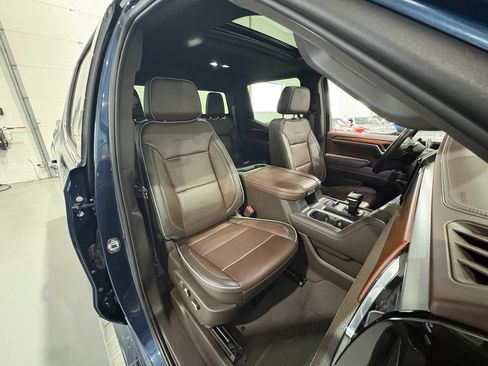 Used 2023 GMC Sierra 1500 Denali w/ Technology Package AWD/4WD image 59