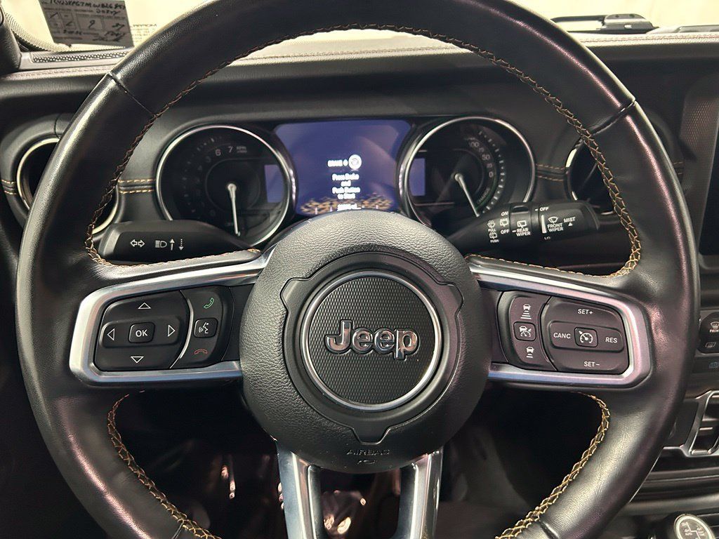 Used 2021 Jeep Wrangler Unlimited Sahara AWD/4WD image 17