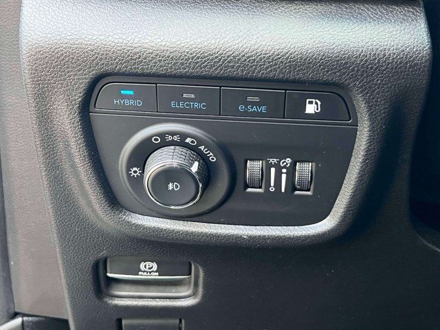 Used 2023 Jeep Grand Cherokee 4WD 4xe w/ MOPAR Finishing Package image 21