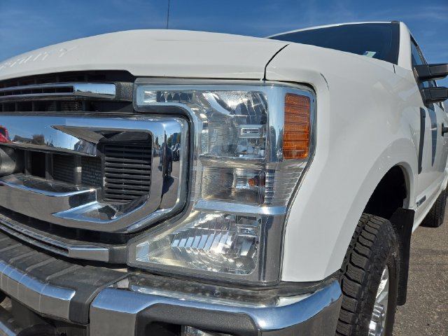 Used 2022 Ford F250 XLT w/ XLT Value Package AWD/4WD image 7