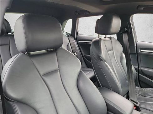 Used 2018 Audi A3 e-tron Premium w/ Sport Package image 12