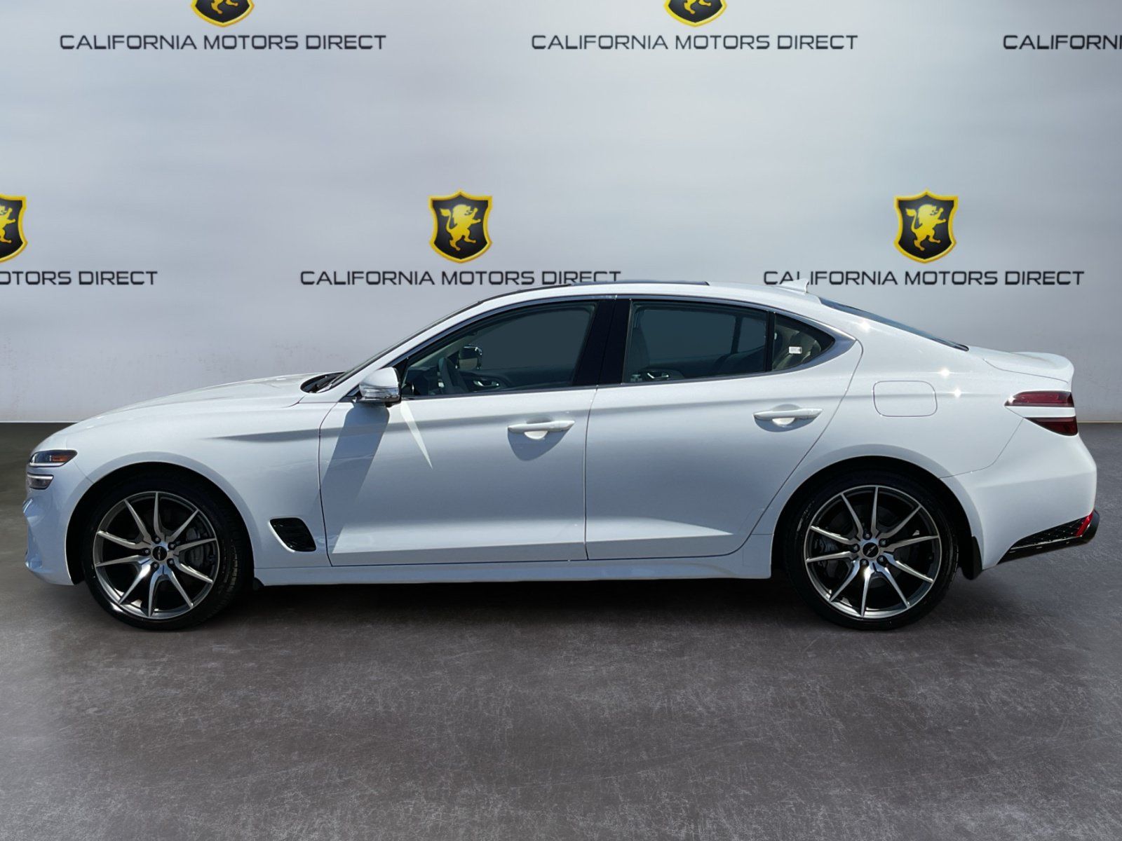 Used 2026 Genesis G70 2.5T Prestige RWD image 8