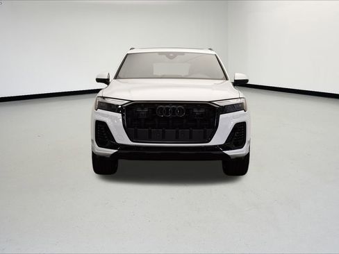 Used 2025 Audi Q7 3.0T Premium Plus w/ Premium Plus Package image 8