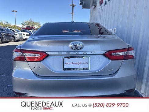 Used 2020 Toyota Camry LE w/ Carpet Mat Package image 8