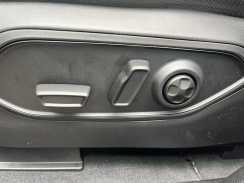 New 2025 Jeep Grand Cherokee L Altitude AWD/4WD image 31