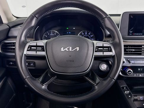 Used 2022 Kia Telluride EX w/ EX Premium Package image 18