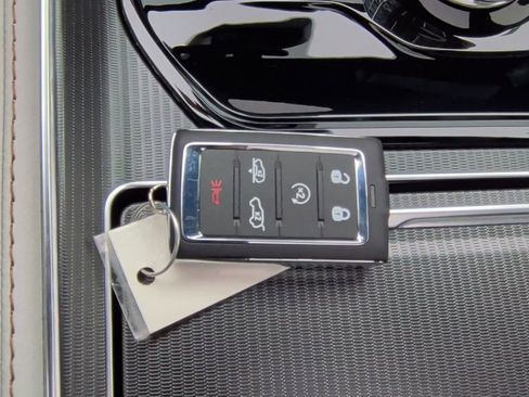 New 2026 Jeep Grand Wagoneer Summit image 60